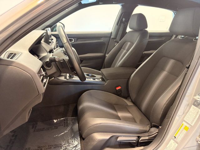 Used 2025 Honda Civic Sport image 12