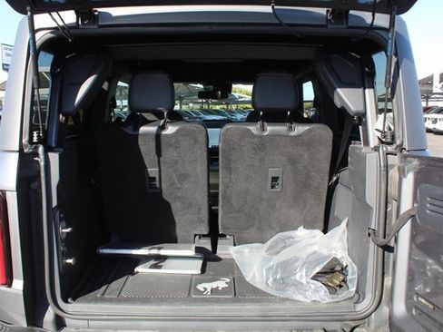 Used 2023 Ford Bronco Badlands w/ Sasquatch Package image 5