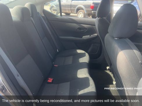 Used 2024 Nissan Sentra SV FWD image 15