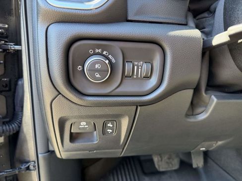 Used 2021 RAM 1500 Laramie w/ Night Edition image 24