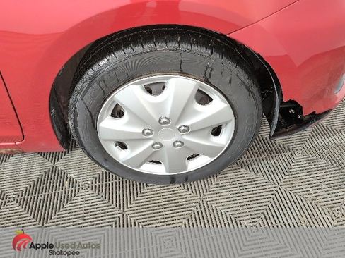 Used 2009 Toyota Yaris Sedan image 36