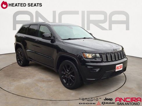 Used 2018 Jeep Grand Cherokee Altitude AWD/4WD image 1