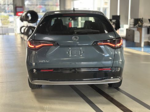 Used 2024 Honda HR-V EX-L image 6