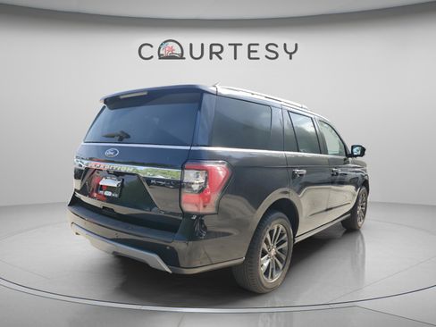 Used 2020 Ford Expedition Limited w/ Equipment Group 301A RWD image 3