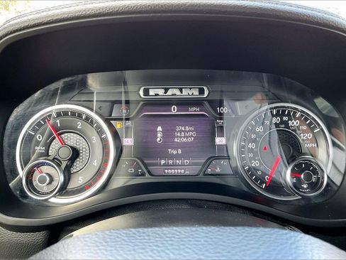 Used 2019 RAM 2500 Laramie image 12