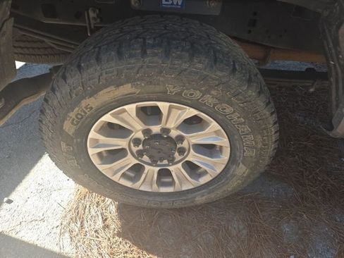 Used 2021 Ford F250 XLT image 11