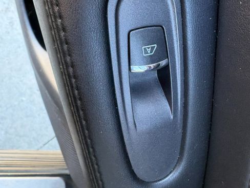 Used 2014 INFINITI QX60 FWD w/ Deluxe Touring Package image 29