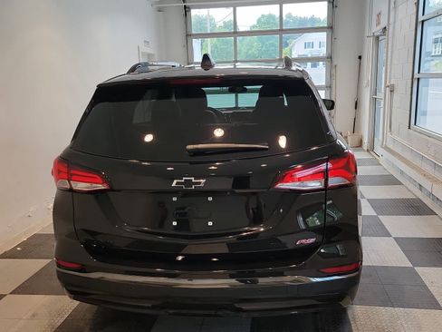 Used 2023 Chevrolet Equinox RS w/ RS Leather Package AWD/4WD image 4