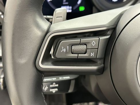 Used 2022 Porsche 911 Carrera image 22