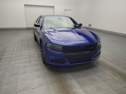 Used 2020 Dodge Charger SXT w/ Blacktop Package RWD image 13