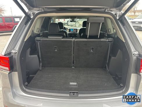 Used 2024 Volkswagen Atlas SE image 3