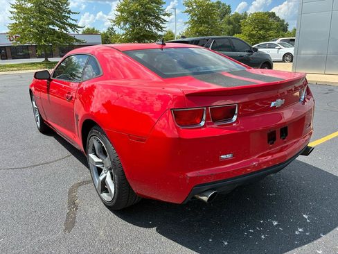Used 2012 Chevrolet Camaro LS RWD image 27