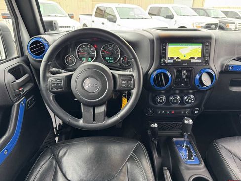 Used 2015 Jeep Wrangler Unlimited Sahara w/ Max Tow Package image 25