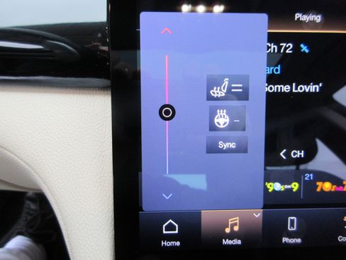 Used 2022 Maserati Quattroporte Modena image 12