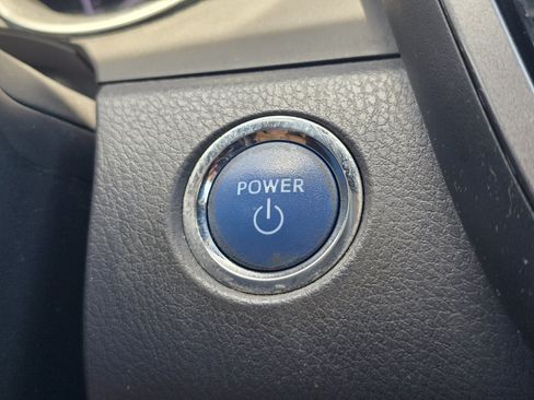 Used 2021 Toyota Camry LE FWD image 22