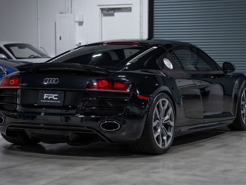 Used 2011 Audi R8 V10 AWD/4WD image 15