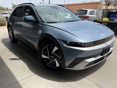 Used 2025 Hyundai Ioniq 5 SEL RWD image 6