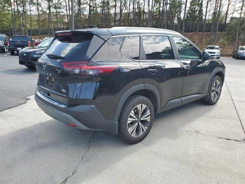 Certified 2023 Nissan Rogue SV w/ SV Premium B Package image 4