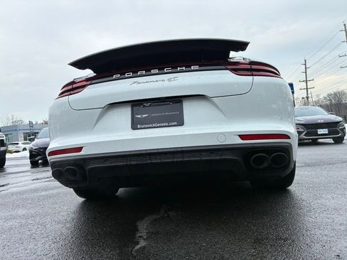 Used 2018 Porsche Panamera 4S image 68