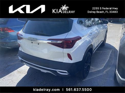 Used 2023 Kia Seltos Nightfall Edition image 8