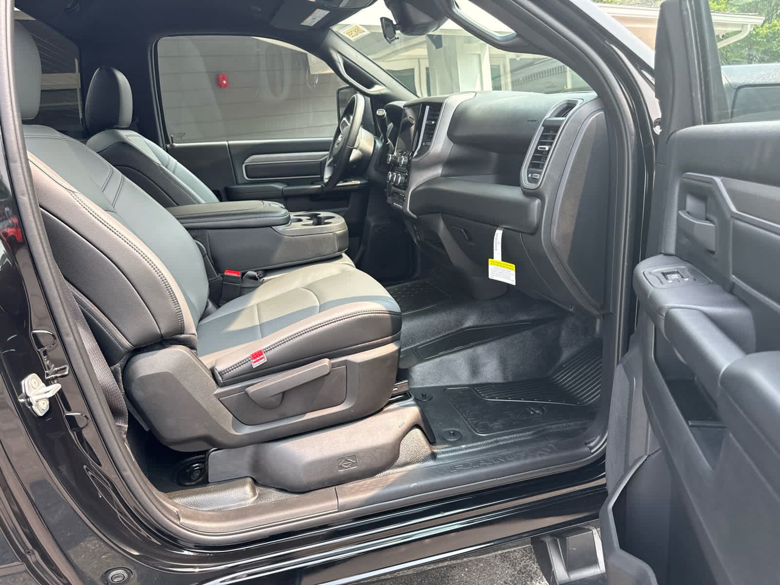 New 2026 RAM 5500 Tradesman w/ Chrome Appearance Group AWD/4WD image 10