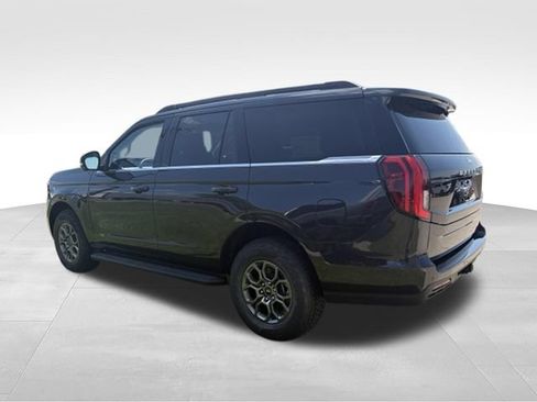 New 2027 Ford Expedition Active AWD/4WD image 2