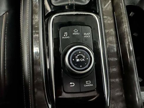 Used 2021 Nissan Armada Platinum w/ Captain's Chairs Package AWD/4WD image 28