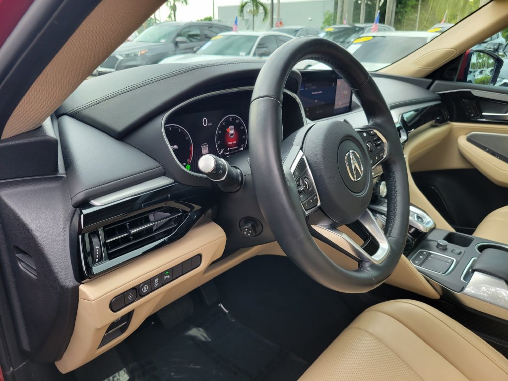 Used 2022 Acura MDX w/ Technology Package FWD image 16