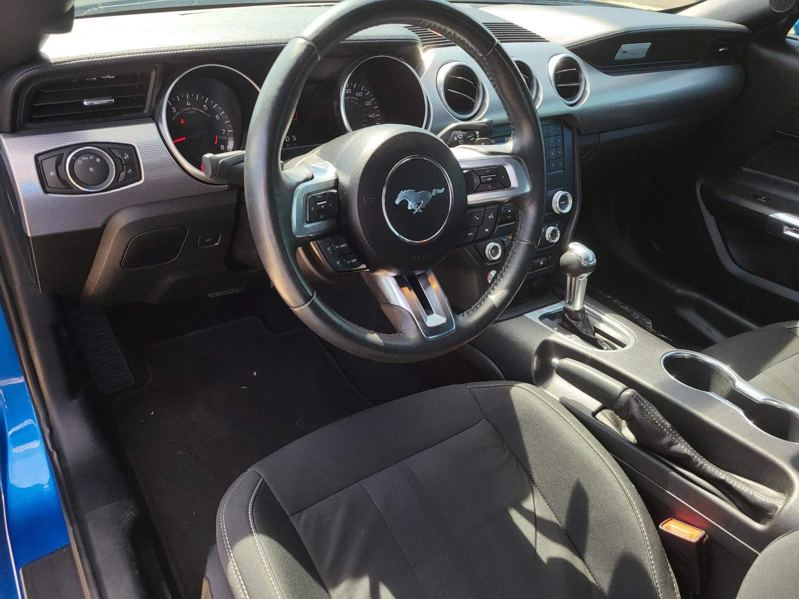 Used 2019 Ford Mustang GT w/ Black Accent Package RWD image 17