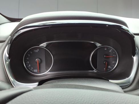 Used 2023 Chevrolet Traverse Premier image 17