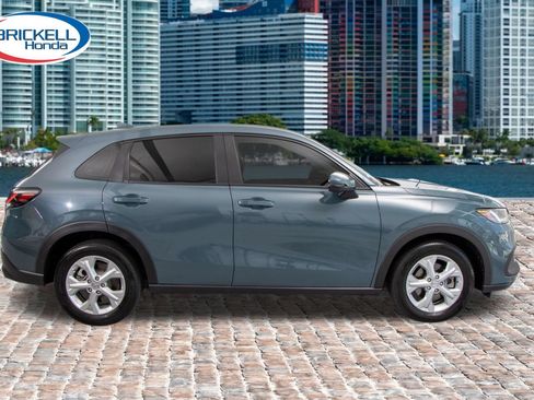 Certified 2024 Honda HR-V LX image 9