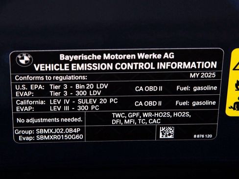 New 2025 BMW 330i Sedan w/ Convenience Package image 36