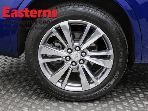 Used 2023 Cadillac XT6 Premium Luxury image 34