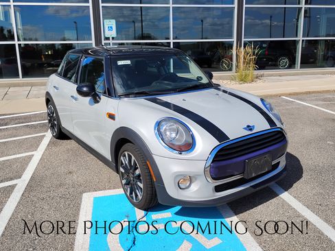 Used 2016 MINI Cooper 4-Door Hardtop FWD image 1