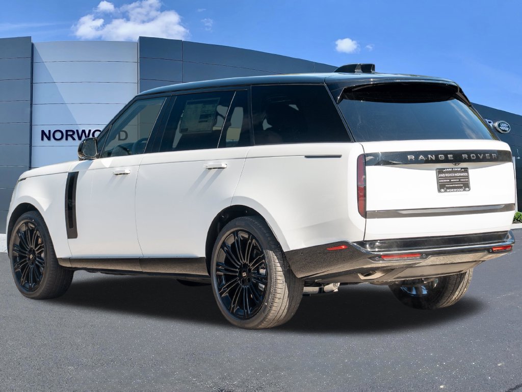 New 2027 Land Rover Range Rover Long Wheelbase SE AWD/4WD image 6