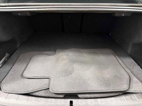 Used 2019 BMW 330i Sedan w/ Convenience Package RWD image 16
