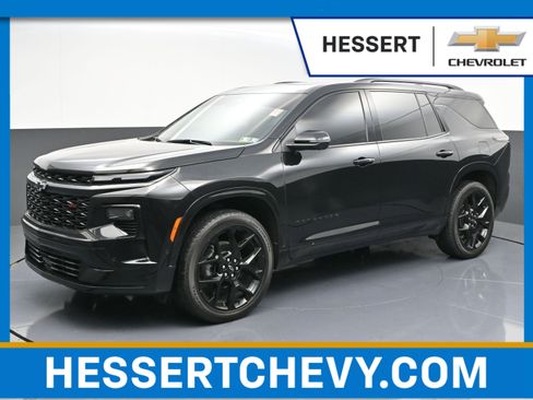 Used 2024 Chevrolet Traverse RS w/ LPO, Floor Liner Package image 1