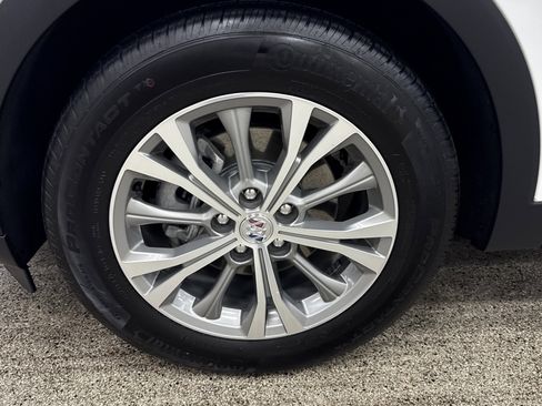 Used 2023 Buick Envision Preferred image 2