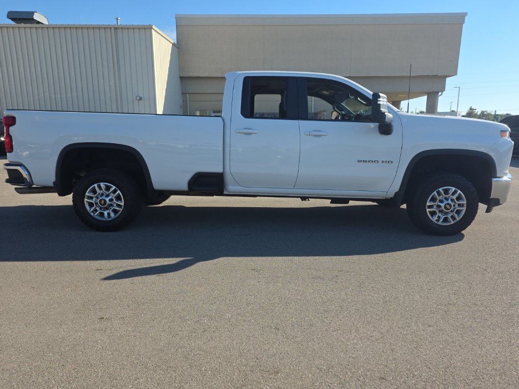 Used 2022 Chevrolet Silverado 2500 LT w/ Convenience Package RWD image 4