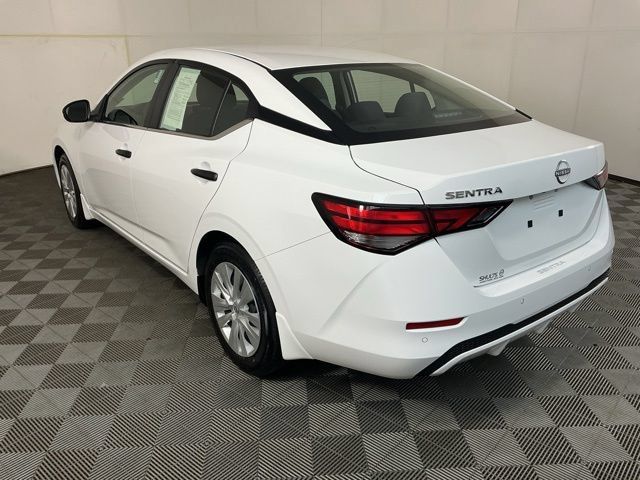 Used 2024 Nissan Sentra S FWD image 9