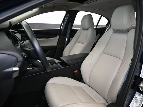 Used 2025 MAZDA MAZDA3 s image 10