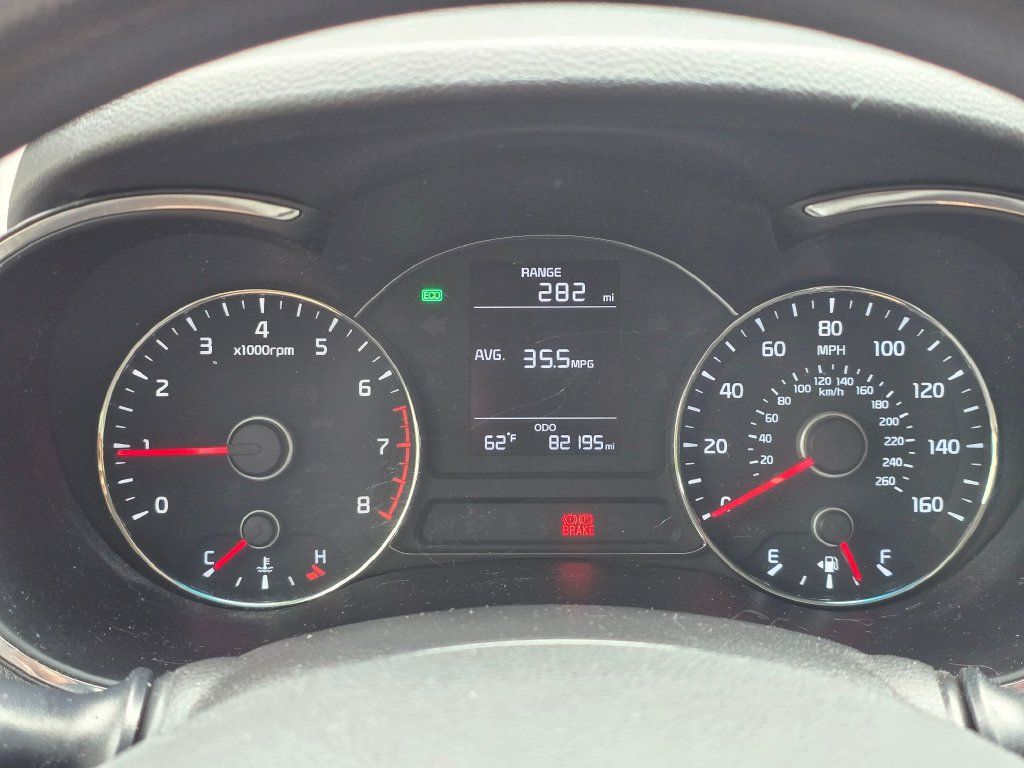 Used 2017 Kia Forte LX FWD image 15