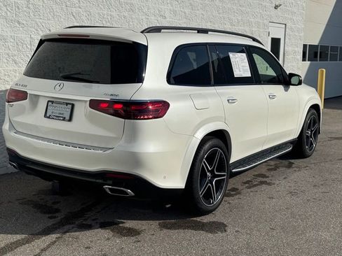 Used 2024 Mercedes-Benz GLS 450 4MATIC image 7