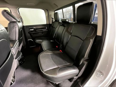 Used 2024 RAM 2500 Laramie image 36