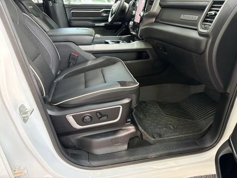Used 2025 RAM 1500 Laramie AWD/4WD image 13