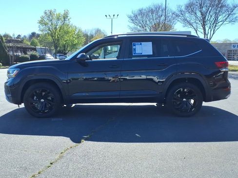 Used 2022 Volkswagen Atlas SE image 29