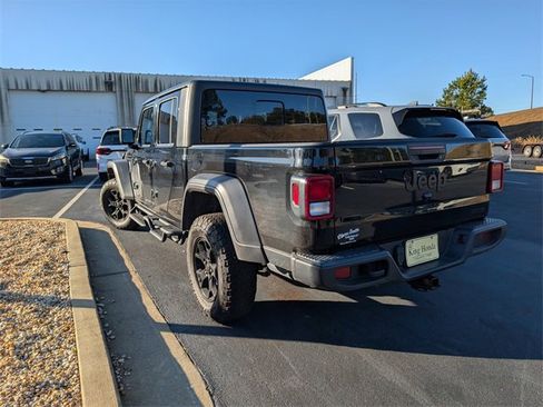 Used 2020 Jeep Gladiator Sport w/ Quick Order Package 24S image 5