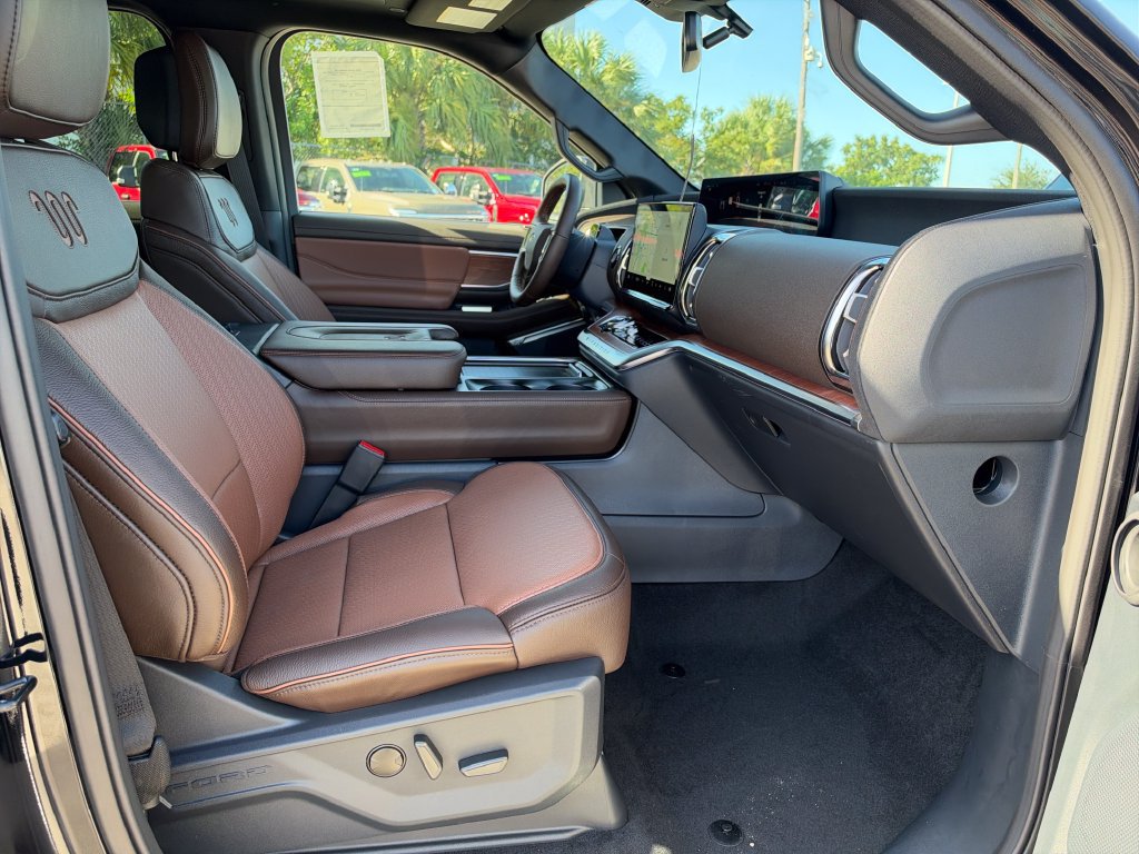 New 2027 Ford Expedition King Ranch AWD/4WD image 23