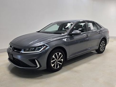 Used 2025 Volkswagen Jetta S FWD image 28