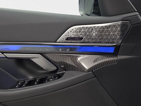 New 2026 BMW M5 w/ Executive Package AWD/4WD image 27